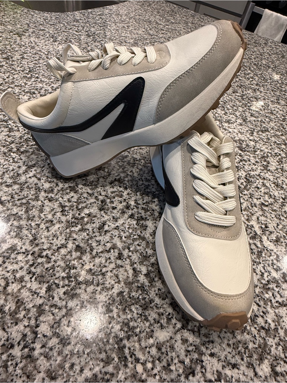 Dolce Vita Women's Cream, Gray & Black Retro Runner Sneakers